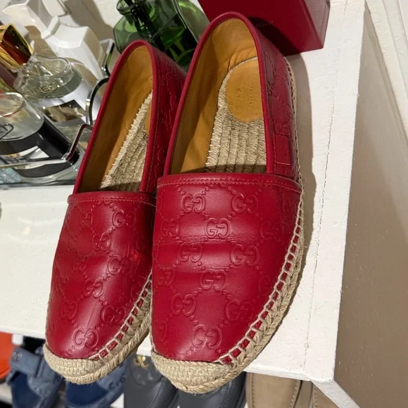Gucci Crimson Espadrille Women's Shoes - Picture 6 of 6